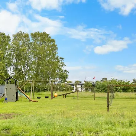 度假居 Diuri - 380m From The Sea By Interhome *